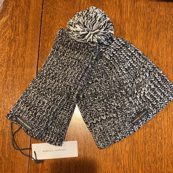 Rebecca Minkoff Marled Beanie Arm Warmer Set NWT - Picture 1 of 7